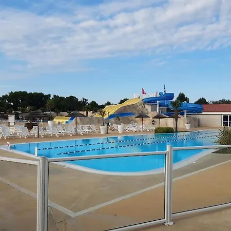 Mobil Moderne De 40m2 Confort Siblu Les Charmettes La Palmyre شقة لو ماثيز